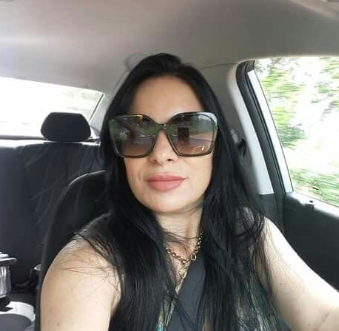 <em><strong>Andrea S.</strong></em>